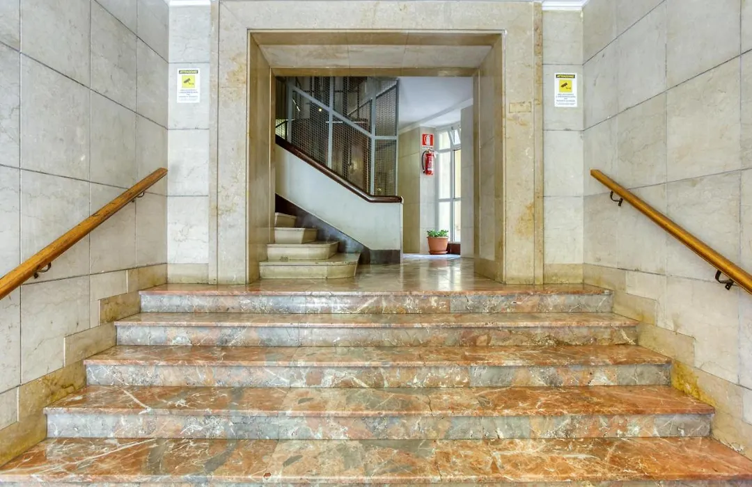 Grand Sapienza Apartment by RHR-1